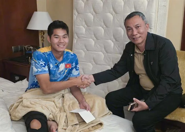 Sân đấu đá gà trực tuyến sôi động